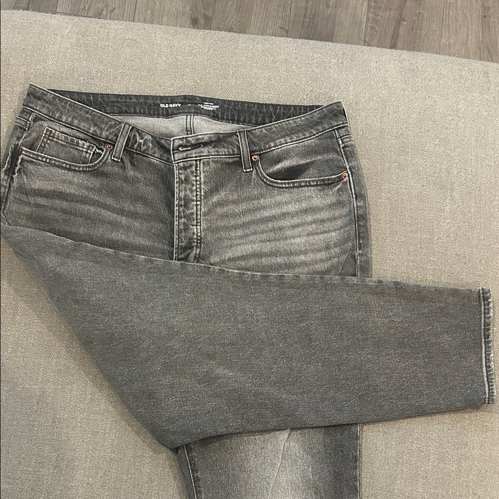 Old Navy Women's Gray Straight Leg Jeans